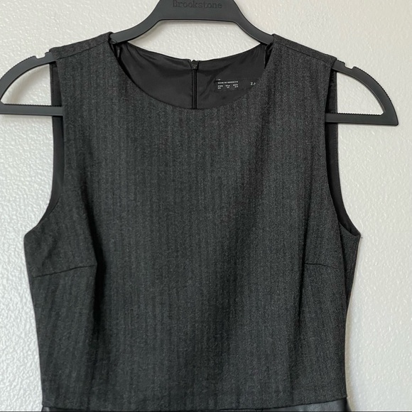 Zara Basic Sleeveless Faux Leather Peplum Herringbone Gray Career Dress Size XS - Picture 3 of 11
